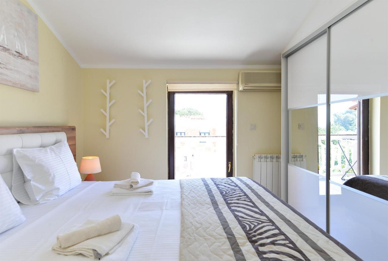 Apartment Mirela 2145 Fažana Εξωτερικό φωτογραφία
