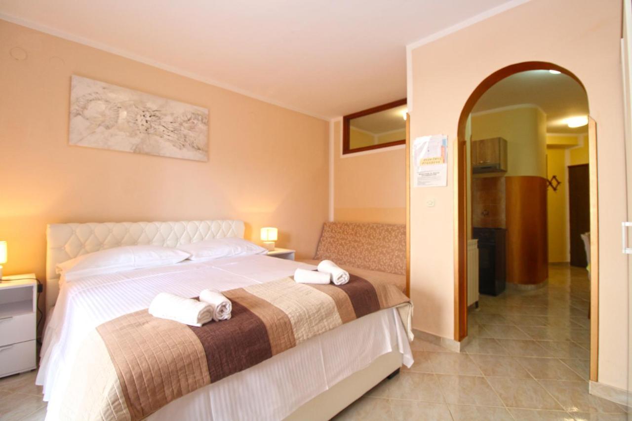 Apartment Mirela 2145 Fažana Εξωτερικό φωτογραφία