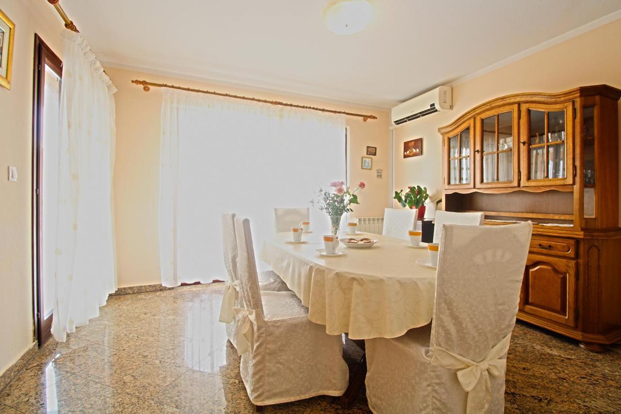Apartment Mirela 2145 Fažana Εξωτερικό φωτογραφία